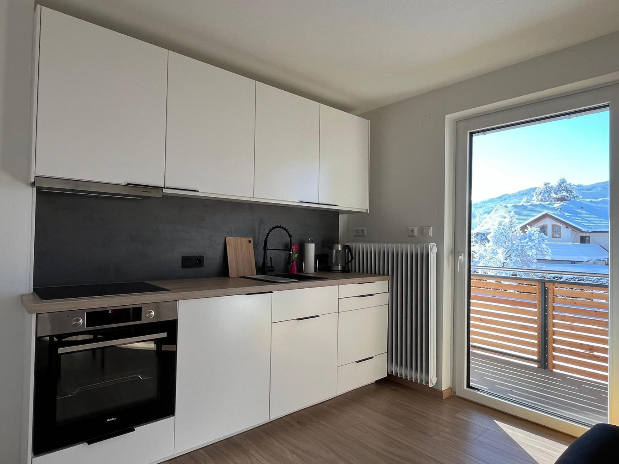 Haus Bergblick Appartement Villach Buitenkant foto